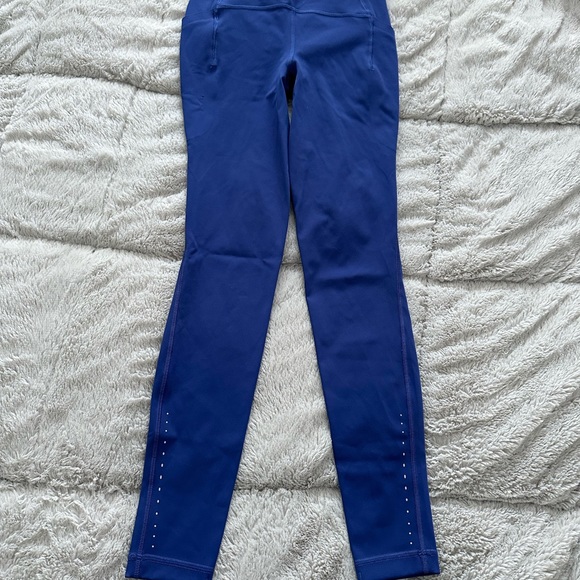 Lululemon swift speed leggings, barely worn - Picture 3 of 3
